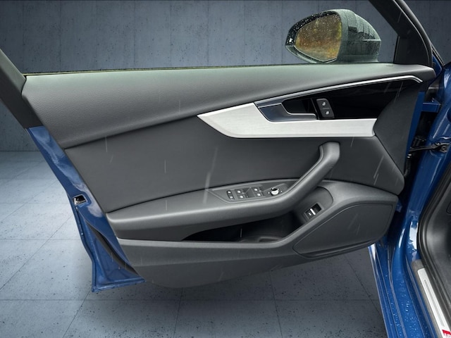 Audi A4 35 TFSI Avant S-Line S-Tronic