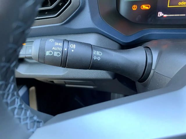 Dacia Duster Hybrid 140