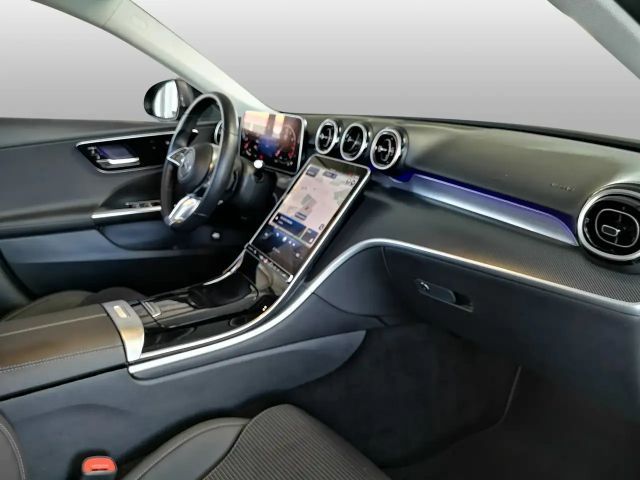 Mercedes-Benz C 180 AVANTGARDE Sedan