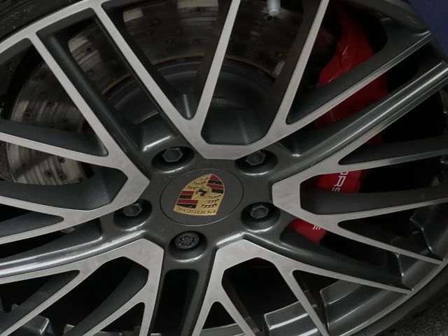 Porsche 992 4S Carrera Coupé