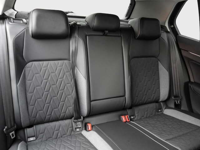 Volkswagen Golf 1.5 TSI Golf VIII