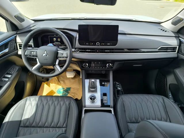 Mitsubishi Outlander PHEV