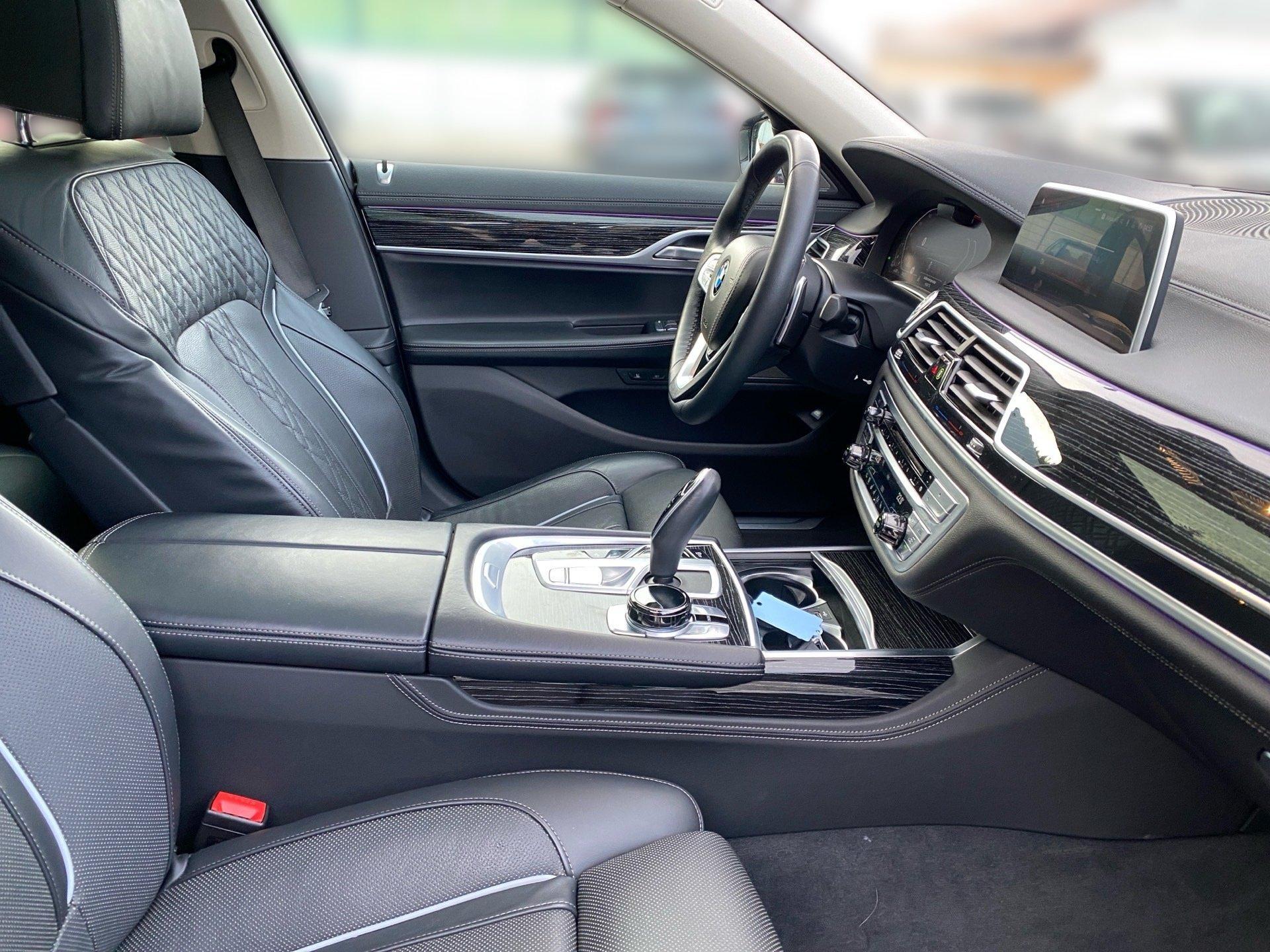 BMW 740 740d Sedan xDrive