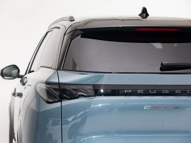 Peugeot E-5008 GT-Line