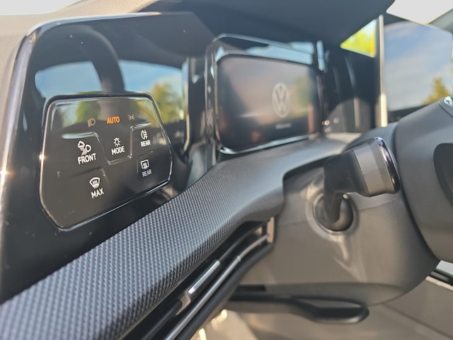 Volkswagen Golf DSG R-Line Variant