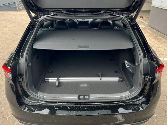 Skoda Superb 2.0 TDI Combi Sportline