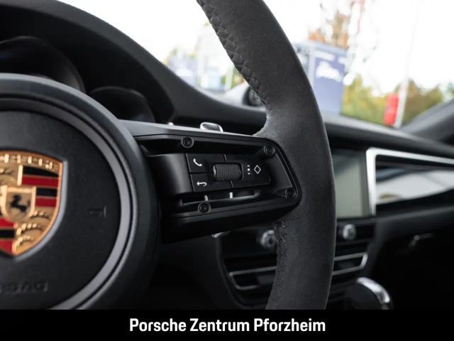 Porsche Macan S