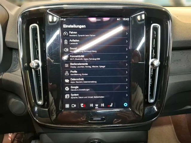 Volvo XC40 Core Recharge Ultimate