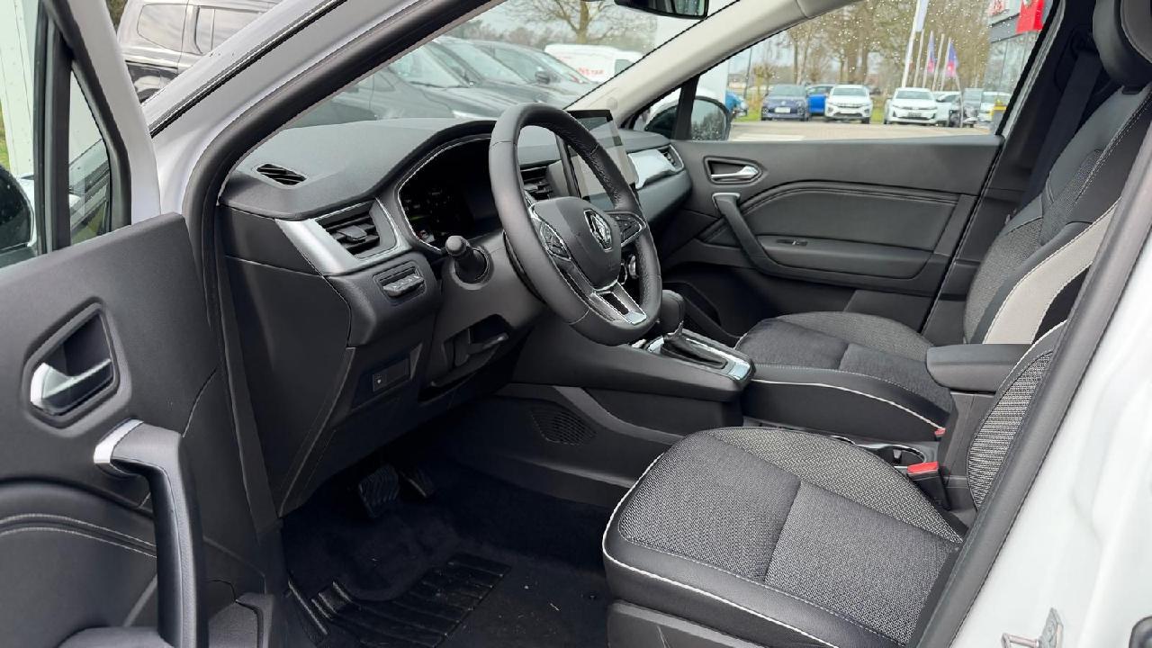 Renault Captur EDC Hybrid Techno