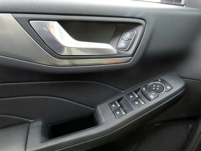 Ford Kuga 4x4 AWD Titanium