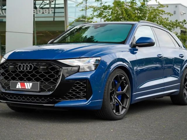 Audi RS Q8 perf 305KMH AHK MASSAGE OLED LASER KERAMIK