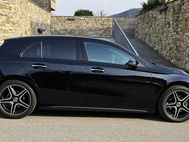Mercedes-Benz A 200 A 200 d AMG Line Hatchback