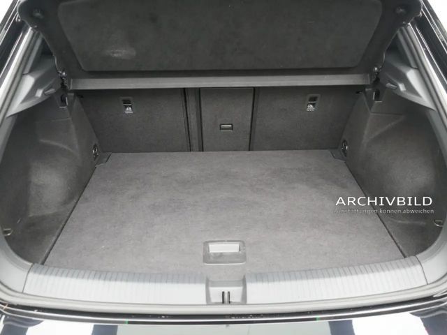 Volkswagen T-Roc R PANO MATRIX AHK AKRAPOVIC LEDER ACC N