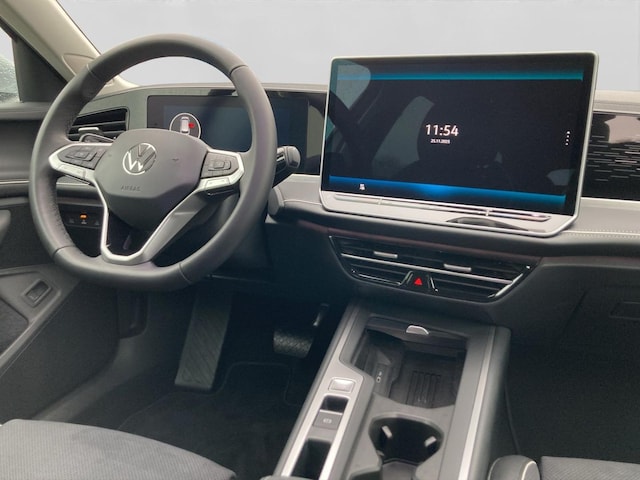 Volkswagen Passat 1.5 eTSI Business DSG Variant