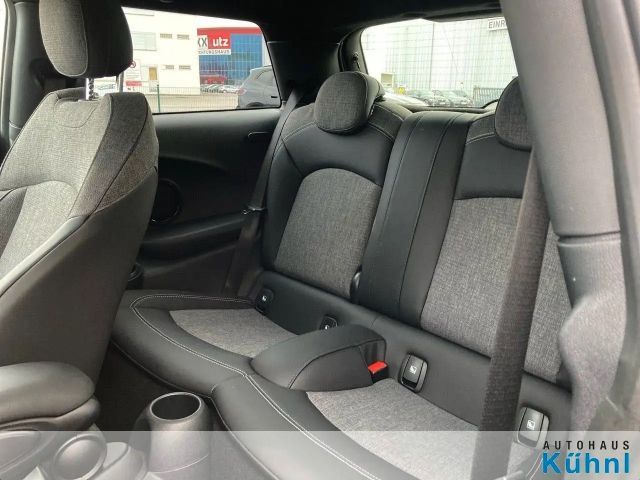 MINI Cooper S 3-türig Classic Trim/Autom./NAVI/LED/SD