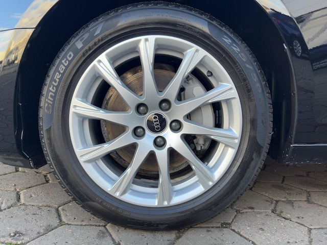 Audi A4 40 TDI Avant S-Tronic