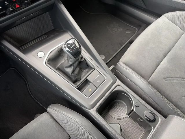 Volkswagen Golf Rabbit TSI