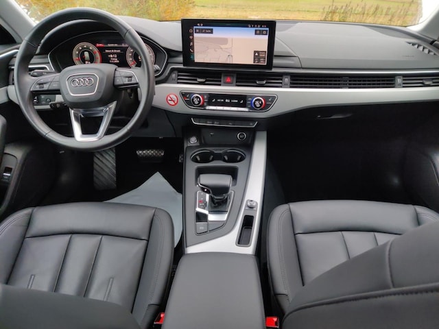 Audi A4 35 TFSI Avant S-Tronic