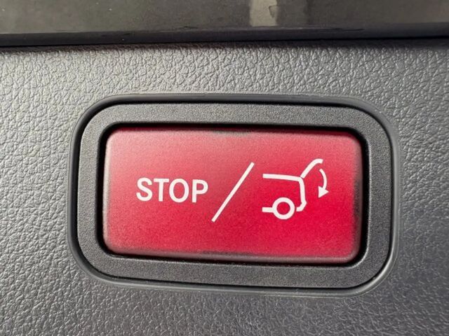 Mercedes-Benz C 180 AVANTGARDE