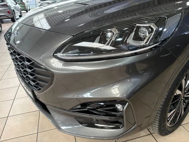 Ford Kuga Plug in Hybrid ST Line