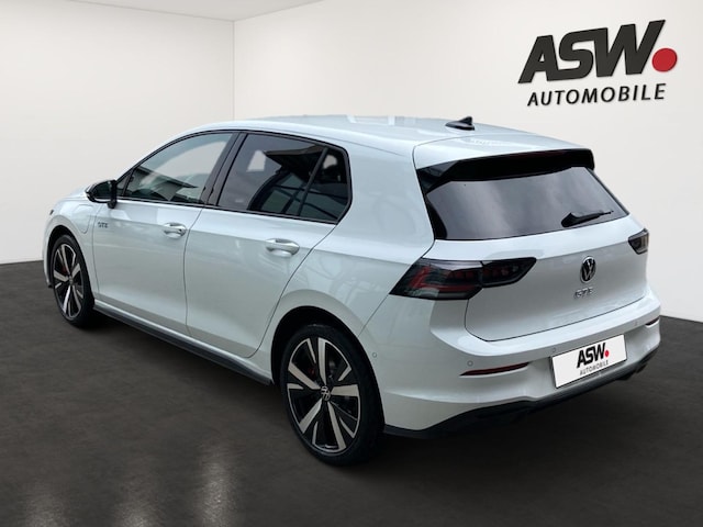 Volkswagen Golf GTE eHybrid