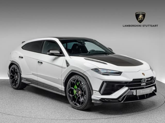 Lamborghini Urus Performante