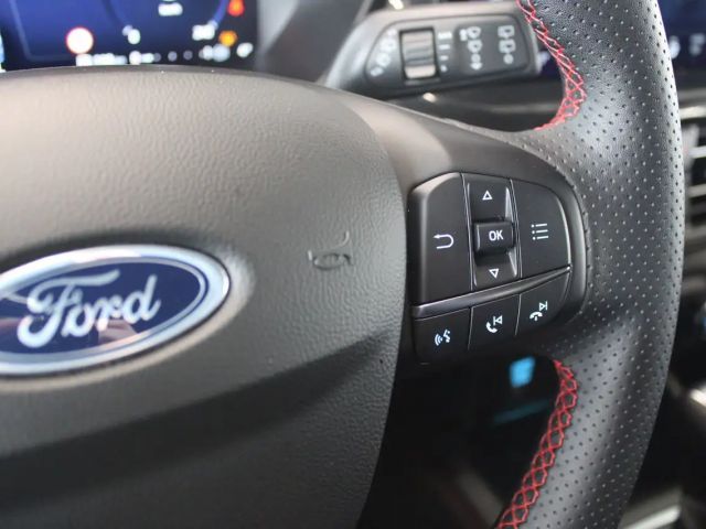 Ford Focus ST Line Wagon