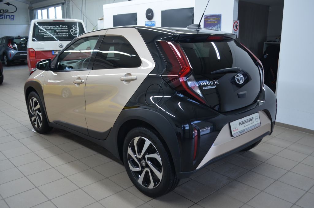 Toyota Aygo X 5-deurs Basis