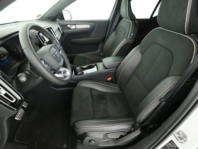 Volvo XC40 Plus Twin Engine