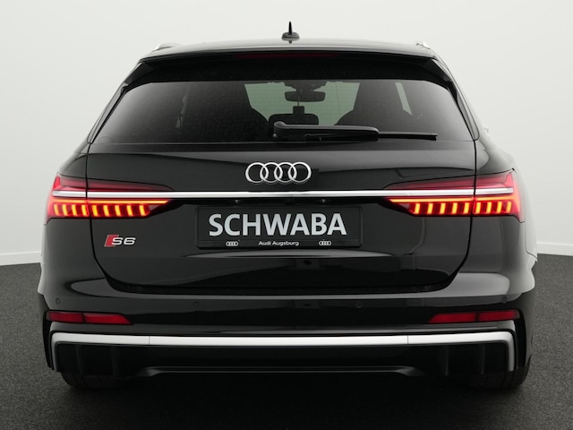 Audi S6 Avant Quattro