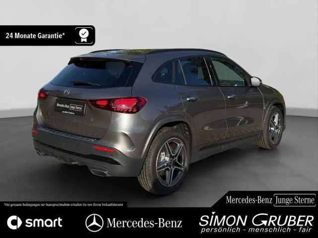 Mercedes-Benz GLA 250 4MATIC AMG Line