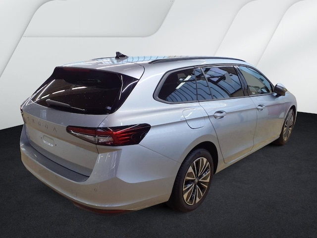 Skoda Superb 2.0 TSI Combi Selection