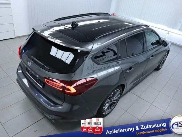 Ford Focus ST Line Wagon