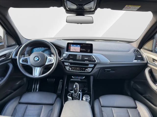 BMW X3 40i LivePro/Head-Up/Panorama/AHK/Driving/ACC/Parki