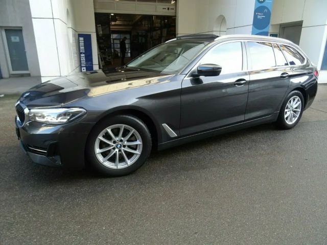 BMW 520 520d Touring xDrive