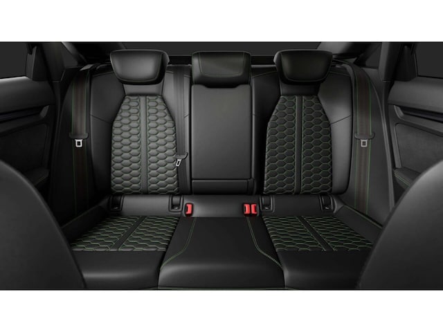 Audi RS3 Quattro S-Tronic Sedan