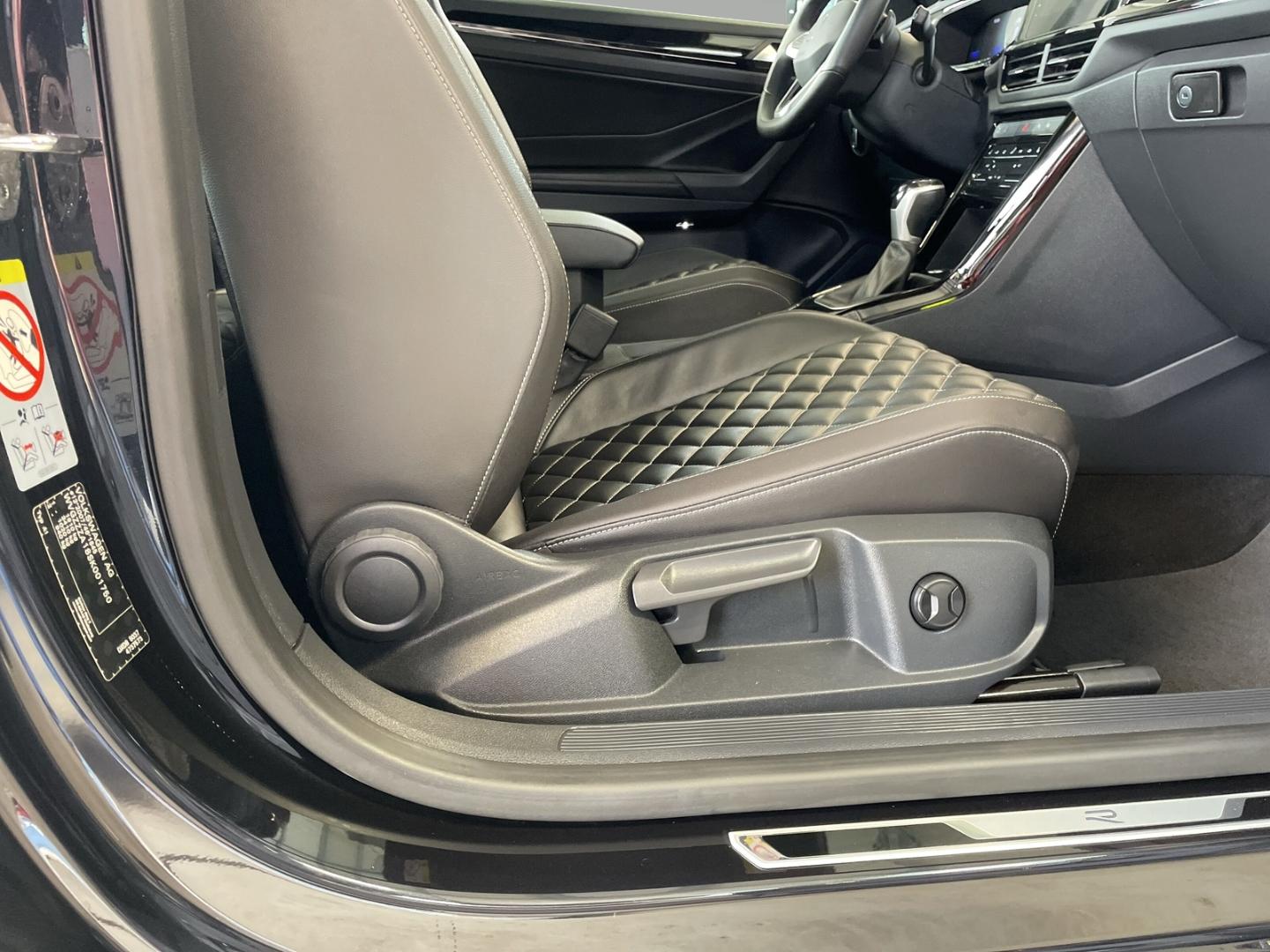 Volkswagen T-Roc 1.5 TSI Cabriolet R-Line