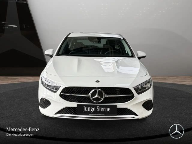 Mercedes-Benz A 200 Progressive