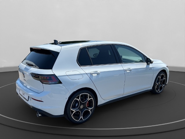 Volkswagen Golf 2.0 TSI DSG Golf VIII