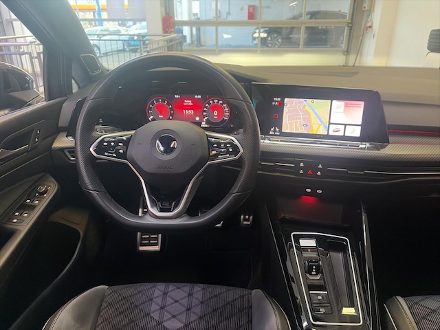 Volkswagen Golf 2.0 TSI DSG R-Line