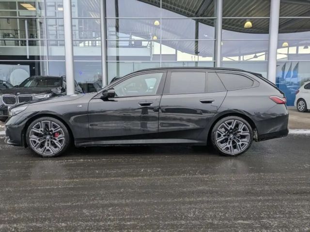 BMW 540 540d M-Sport Touring xDrive