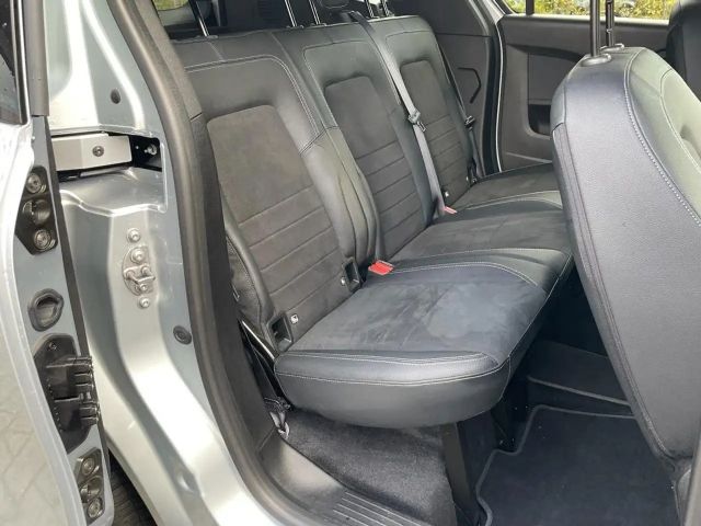 Mercedes-Benz T 180 T 180 d