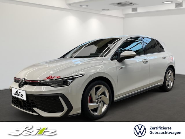 Volkswagen Golf 2.0 TSI Golf VIII