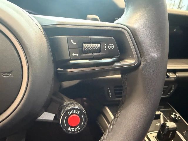 Porsche 992 Cabrio Carrera