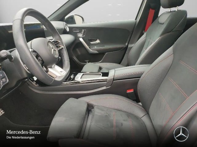 Mercedes-Benz A 35 AMG 4MATIC AMG Line