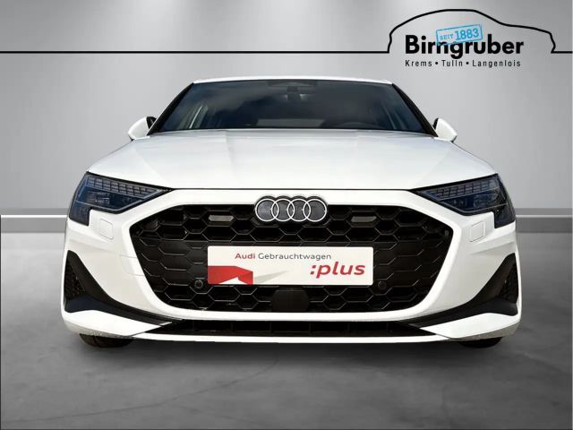 Audi A3 30 TFSI Sedan