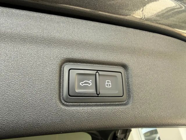 Audi Q6 e-tron Quattro