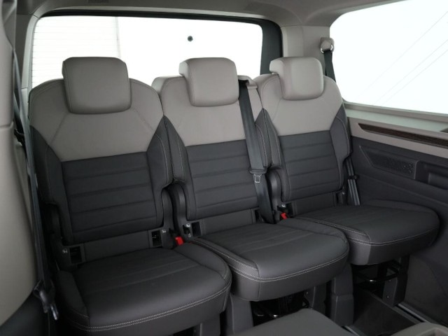 Volkswagen Multivan 2.0 TSI DSG Style T7