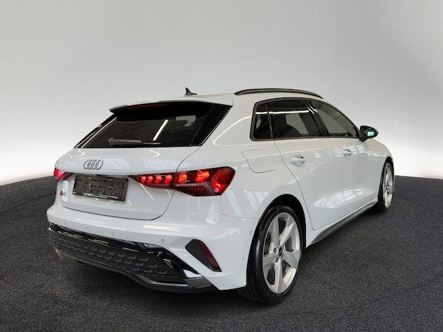 Audi A3 35 TFSI S-Line S-Tronic Sportback