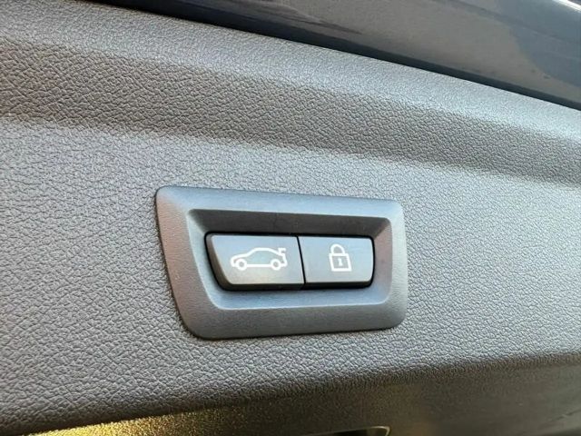 BMW 118 118d M-Sport Sedan